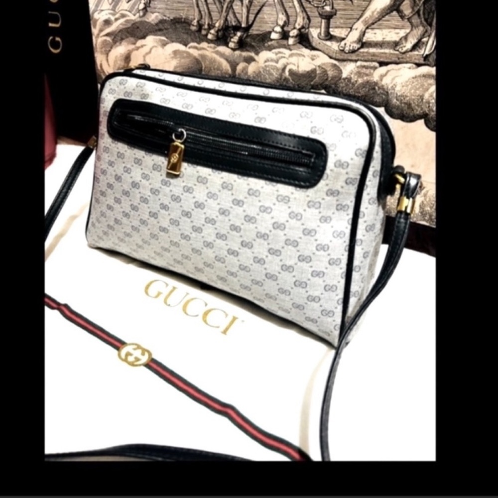 Gucci vintage crossbody Bag